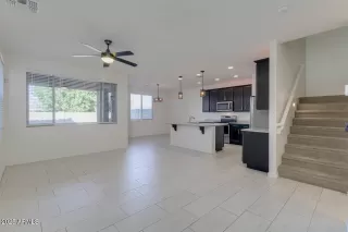 Photo #5: 6886355 Listing 