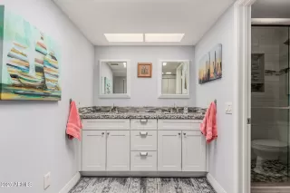 Photo #5: 6886532 Listing 