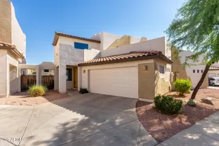 Photo #1: 6886993 Listing 