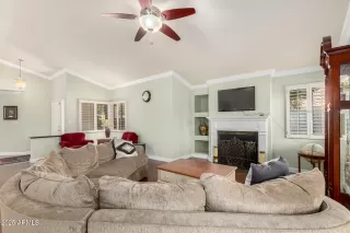 Photo #6: 6887030 Listing 