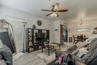 Photo #4: 6887589 Listing 