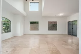 Photo #3: 6888073 Listing 