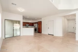 Photo #6: 6888073 Listing 