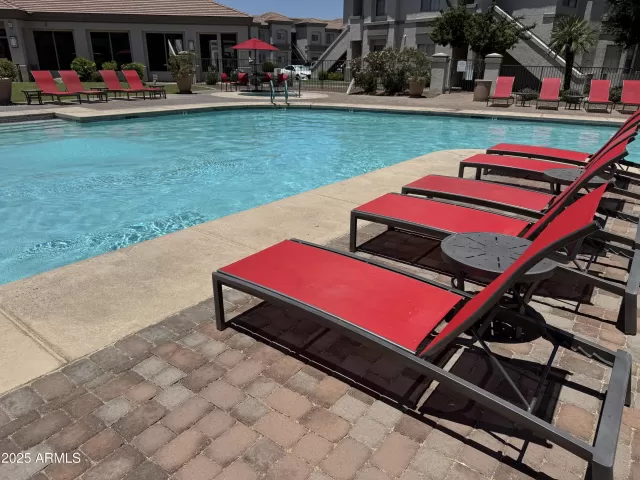 MLS: 6888190 Condo For Sale