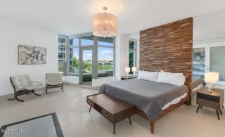 Photo #5: 6888299 Listing 