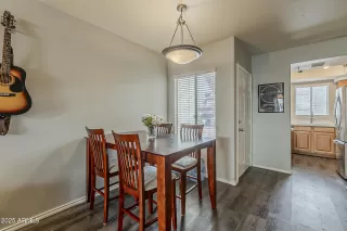 Photo #4: 6888766 Listing