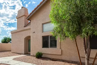 Photo #1: 6889100 Listing