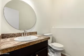 Photo #6: 6889392 Listing