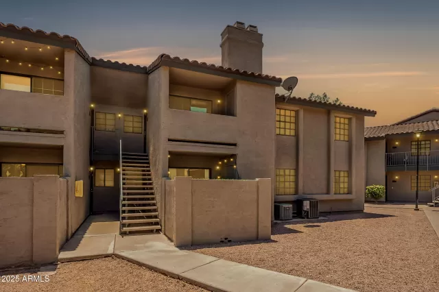 MLS: 6889797 Condo For Sale