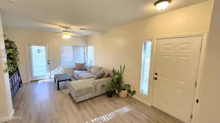 Photo #4: 6889870 Listing 