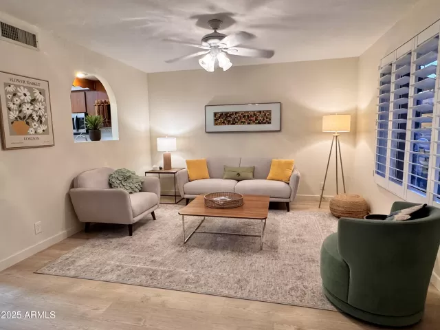 MLS: 6890050 Condo For Sale