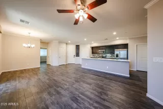 Photo #1: 6890219 Listing 