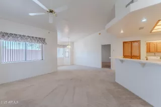 Photo #1: 6890789 Listing 