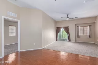 Photo #1: 6891043 Listing 