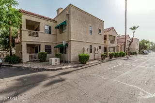 Photo #1: 6891116 Listing