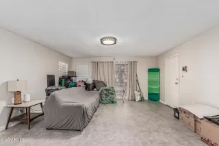 Photo #5: 6891116 Listing