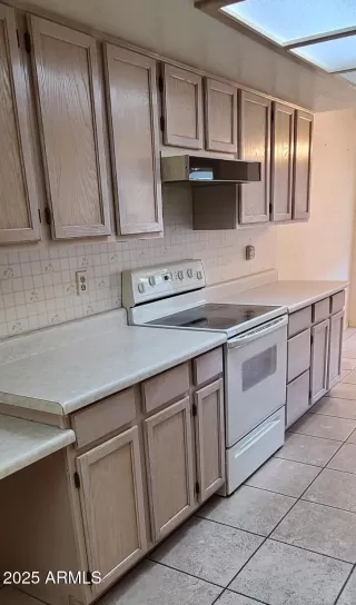 Photo #4: 6891282 Listing 