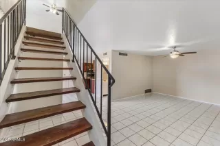 Photo #5: 6891378 Listing 