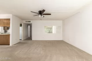 Photo #3: 6891400 Listing