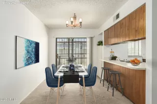 Photo #4: 6891400 Listing