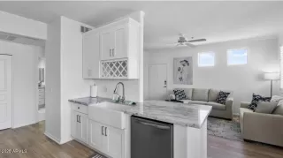 Photo #5: 6891627 Listing 