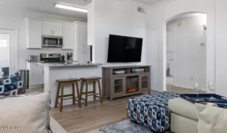 Photo #6: 6891627 Listing 