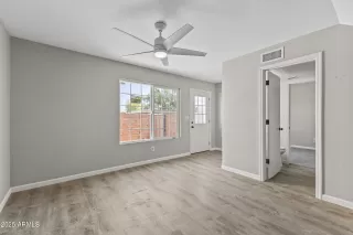 Photo #2: 6891645 Listing