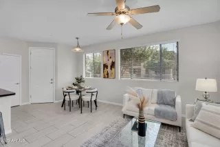 Photo #4: 6891934 Listing 