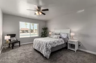 Photo #6: 6891948 Listing