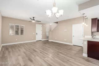 Photo #2: 6891956 Listing