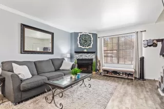 Photo #3: 6891973 Listing 