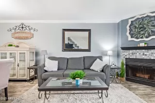 Photo #4: 6891973 Listing 