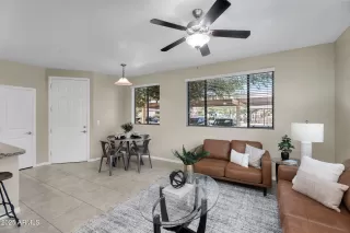 Photo #3: 6892019 Listing 