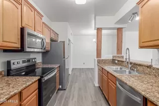 Photo #6: 6892076 Listing