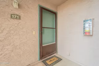 Photo #1: 6892897 Listing 