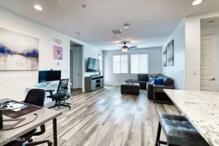 Photo #1: 6893029 Listing