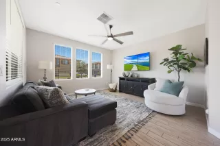 Photo #1: 6893323 Listing