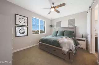 Photo #3: 6893323 Listing