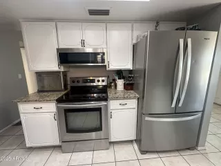 Photo #3: 6893565 Listing 