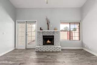 Photo #5: 6893620 Listing