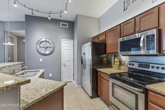 MLS: 6893658 Condo For Sale