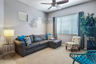 Photo #2: 6893658 Listing