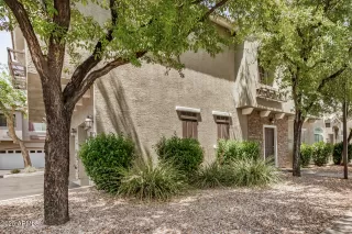 Photo #1: 6893716 Listing 