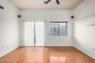 Photo #6: 6893716 Listing 