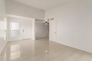 Photo #2: 6893994 Listing 