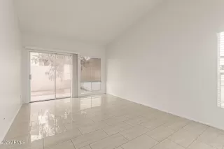 Photo #4: 6893994 Listing 