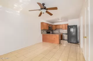 Photo #6: 6893994 Listing 