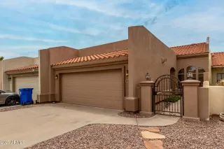 Photo #3: 6894204 Listing