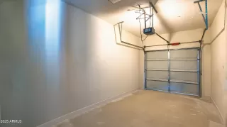 Photo #3: 6894315 Listing