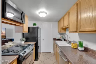 More Details about MLS # 6894569 : 600 S DOBSON ROAD#6